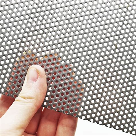 round hole perforated metal sheets